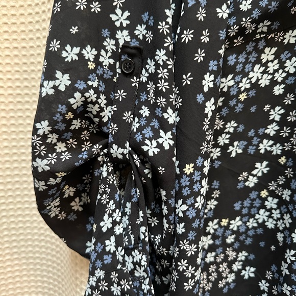 Lane Bryant blouse, size 22/24 - Picture 2 of 5